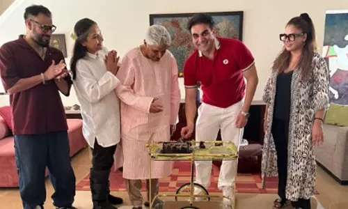 शबाना आजमी ने अरबाज खान को बेटी के जन्म पर दी बधाई