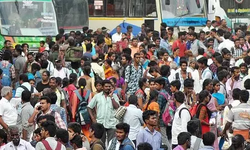 दिवाली 4,067 बसें चली : दो दिनों में 3.5 लाख लोगों ने यात्रा की