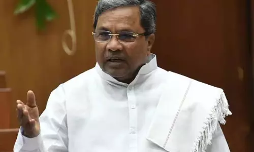 हम RSS को टारगेट नहीं कर रहे हैं: Siddaramaiah हम RSS को टारगेट नहीं कर रहे हैं: Siddaramaiah