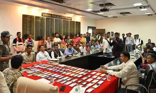 दंतेवाड़ा पुलिस ने 107 मोबाइल ढूंढ निकाले, सायबर सेल डीएसपी की मेहनत रंग लाई