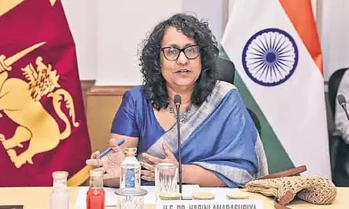 श्रीलंकाई PM ने स्कूली ढांचे का लिया जायजा, किया IIT दिल्ली का दौरा श्रीलंकाई PM ने स्कूली ढांचे का लिया जायजा, किया IIT दिल्ली का दौरा