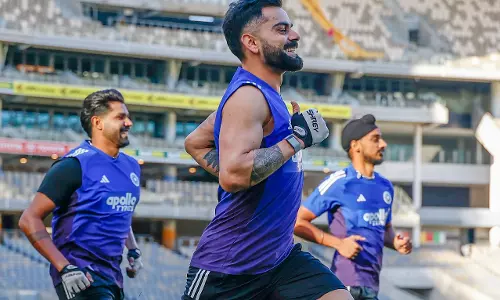 गिल ने रोहित और कोहली से सलाह लेने की अपनी तैयारियों का किया खुलासा गिल ने रोहित और कोहली से सलाह लेने की अपनी तैयारियों का किया खुलासा