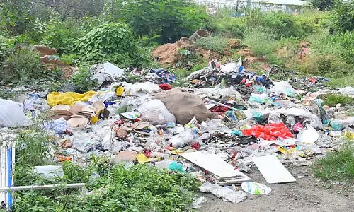 Tumkur : अमानिकेरे में प्लास्टिक कचरा