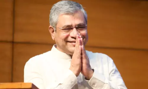 भारत की प्रतिभाओं को बाहर जाने के बजाय हमारे देश में ही मिले अवसर: अश्विनी वैष्णव भारत की प्रतिभाओं को बाहर जाने के बजाय हमारे देश में ही मिले अवसर: अश्विनी वैष्णव