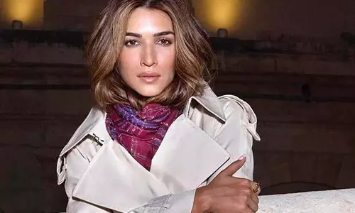 Tere Ishk Mein टाइटल ट्रैक देखने के बाद कृति सनोन उत्साहित