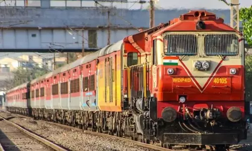 Mumbai : सेंट्रल रेलवे ने दिवाली और छठ की भीड़ के लिए स्पेशल CSMT-दानापुर ट्रेनों की घोषणा की