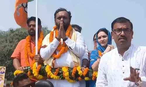 Nuapada में उपचुनाव गरमाया, नामांकन में दिखी सियासी ताकत