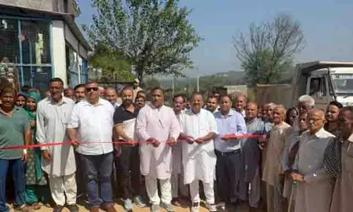 गंगा नदी से Vijaypur विधानसभा क्षेत्र में तीन सड़कों पर तारकोल बिछाने का काम शुरू गंगा नदी से Vijaypur विधानसभा क्षेत्र में तीन सड़कों पर तारकोल बिछाने का काम शुरू