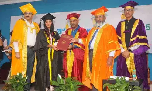 Aristotle PG College में 21वां स्नातक दिवस मनाया गया Aristotle PG College में 21वां स्नातक दिवस मनाया गया