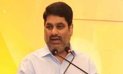 कांग्रेस नेता Satej Patil ने मतदाता सूची में गड़बड़ी पर आयोग से सवाल किए कांग्रेस नेता Satej Patil ने मतदाता सूची में गड़बड़ी पर आयोग से सवाल किए