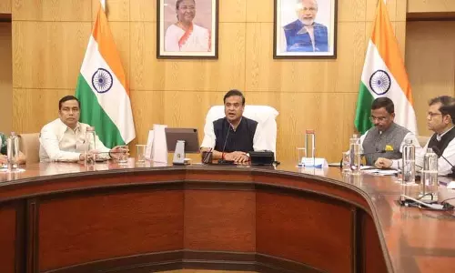 असम में भूपेन हजारिका की पुण्यतिथि व शताब्दी पर तैयारी, CM ने की चर्चा असम में भूपेन हजारिका की पुण्यतिथि व शताब्दी पर तैयारी, CM ने की चर्चा