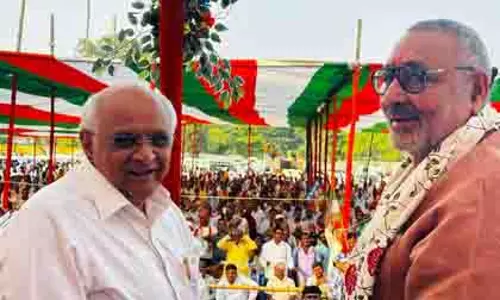 गुजरात मुख्यमंत्री का बिहार दौरा, NDA के पक्ष में प्रचार तेज