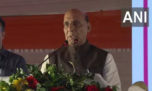 लखनऊ: डिफेंस मंत्री राजनाथ सिंह ने गजेन्द्र दत्त नैथाली स्मारक अस्पताल का शिलान्यास किया