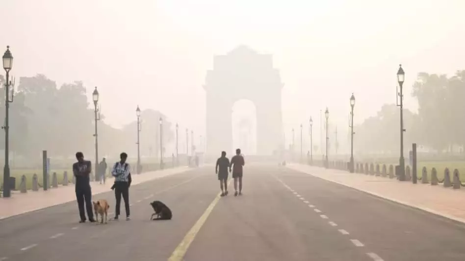 राजधानी दिल्ली की हवा हुई जहरीली, एक्यूआई 273 तक पहुंचा, कई इलाकों में अत्यधिक खराब स्थिति राजधानी दिल्ली की हवा हुई जहरीली, एक्यूआई 273 तक पहुंचा, कई इलाकों में अत्यधिक खराब स्थिति