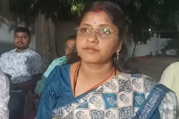Bihar कांग्रेस में असंतोष, टिकट बंटवारे को लेकर राहुल गांधी के विजन पर उठे सवाल Bihar कांग्रेस में असंतोष, टिकट बंटवारे को लेकर राहुल गांधी के विजन पर उठे सवाल