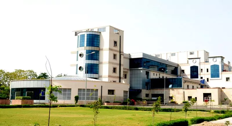 PGIMS रोहतक ने दिवाली से पहले आपातकालीन सेवाएं बढ़ाईं PGIMS रोहतक ने दिवाली से पहले आपातकालीन सेवाएं बढ़ाईं