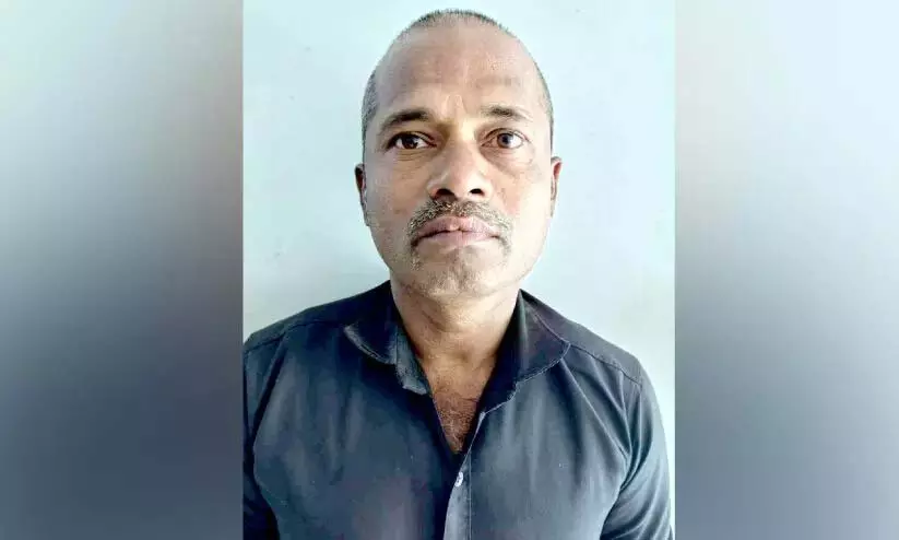 Kerala : बाइक चोरी के मामले में संदिग्ध गिरफ्तार Kerala : बाइक चोरी के मामले में संदिग्ध गिरफ्तार