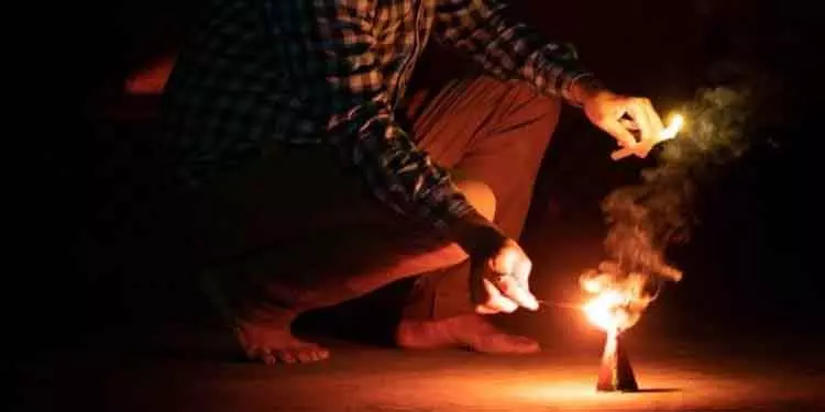 ओडिशा सरकार ने दिवाली के लिए दो दिन की छुट्टी घोषित की ओडिशा सरकार ने दिवाली के लिए दो दिन की छुट्टी घोषित की