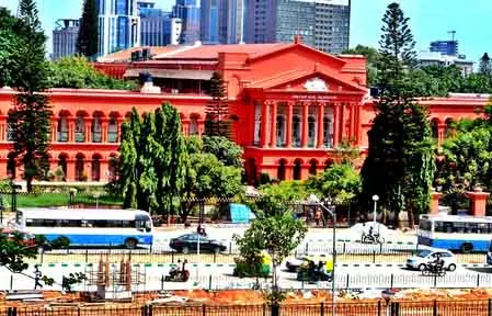 चित्तपुर में आरएसएस मार्च को कर्नाटक उच्च न्यायालय की मंजूरी मिली चित्तपुर में आरएसएस मार्च को कर्नाटक उच्च न्यायालय की मंजूरी मिली