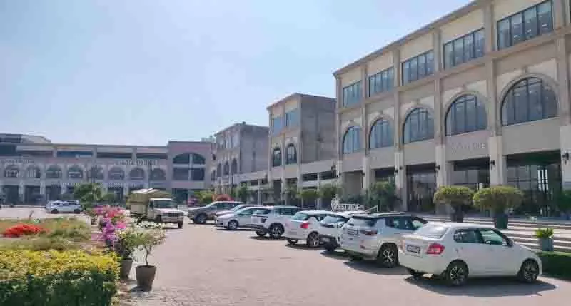 Ludhiana: अंततः, नगर निकाय पार्किंग स्थलों के लिए ई-नीलामी आयोजित करेगा Ludhiana: अंततः, नगर निकाय पार्किंग स्थलों के लिए ई-नीलामी आयोजित करेगा