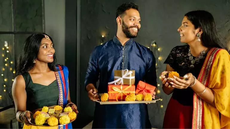 दिवाली 2025 credit card ऑफर: बिना कर्ज में डूबे इन डील्स का कैसे उठाएं फायदा दिवाली 2025 credit card ऑफर: बिना कर्ज में डूबे इन डील्स का कैसे उठाएं फायदा