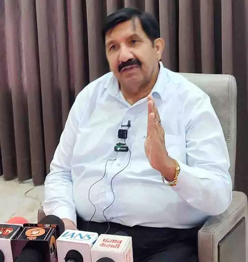 राज्य सरकार ने सेवानिवृत्त एचआरटीसी कर्मचारियों के पेंशन बकाया का भुगतान कर दिया है: Agnihotri राज्य सरकार ने सेवानिवृत्त एचआरटीसी कर्मचारियों के पेंशन बकाया का भुगतान कर दिया है: Agnihotri
