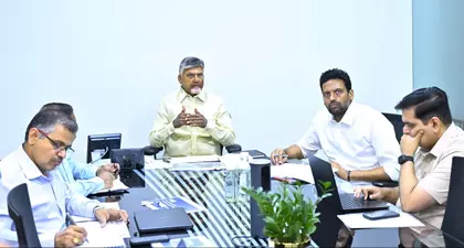 CM नायडू ने व्यापार के लिए आंध्र प्रदेश को प्राथमिकता देने का एलान किया CM नायडू ने व्यापार के लिए आंध्र प्रदेश को प्राथमिकता देने का एलान किया