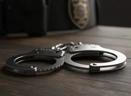 बिश्नोई गैंग का शूटर गिरफ्तार, मेड‑इन‑इटली पिस्टल बरामद बिश्नोई गैंग का शूटर गिरफ्तार, मेड‑इन‑इटली पिस्टल बरामद