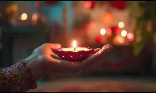 Narak Chaturdashi 2025: नरक चतुर्दशी पर करें ये 7 उपाय, दूर होगा अकाल मृत्यु का भय और आएगी सुख-समृद्धि