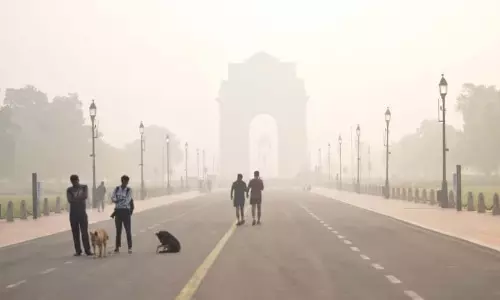 राजधानी दिल्ली की हवा हुई जहरीली, एक्यूआई 273 तक पहुंचा, कई इलाकों में अत्यधिक खराब स्थिति राजधानी दिल्ली की हवा हुई जहरीली, एक्यूआई 273 तक पहुंचा, कई इलाकों में अत्यधिक खराब स्थिति