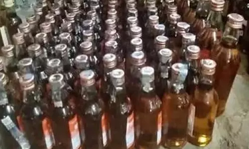 खाली शराब की बोतलें वापस लेने की योजना के लिए कोई अतिरिक्त समय नहीं: SC खाली शराब की बोतलें वापस लेने की योजना के लिए कोई अतिरिक्त समय नहीं: SC