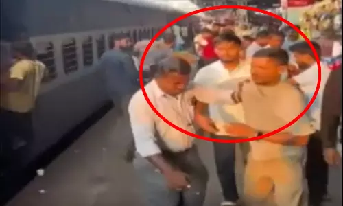 दादागिरी! फेल हुआ UPI पेमेंट, फिर जो हुआ वो किसी ने नहीं सोचा था