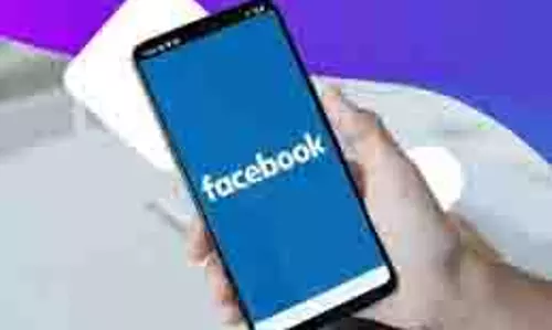Facebook New Features: फोन की गैलरी में करेगा तांक-झांक,खतरे में तो नहीं प्राइवेसी