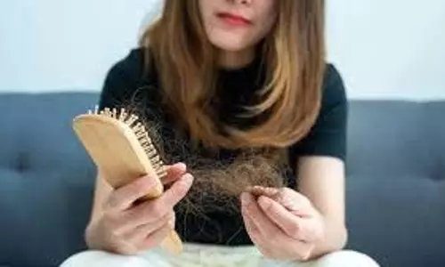 Hair Fall :बालों पर मैजिक की तरह काम करती है ये जड़ी-बूटी, बस तेल में मिलाकर लगा लें Hair Fall :बालों पर मैजिक की तरह काम करती है ये जड़ी-बूटी, बस तेल में मिलाकर लगा लें