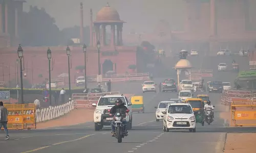 Delhi में न्यूनतम तापमान 20.6 डिग्री सेल्सियस दर्ज किया गया, वायु गुणवत्ता खराब Delhi में न्यूनतम तापमान 20.6 डिग्री सेल्सियस दर्ज किया गया, वायु गुणवत्ता खराब
