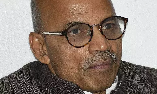 PG मेडिकल 422 सीटें बढ़ीं: मंत्री शरण प्रकाश पाटिल PG मेडिकल 422 सीटें बढ़ीं: मंत्री शरण प्रकाश पाटिल