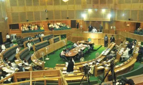 राज्यसभा सीट न मिलने पर कांग्रेस गठबंधन पर कर रही पुनर्विचार