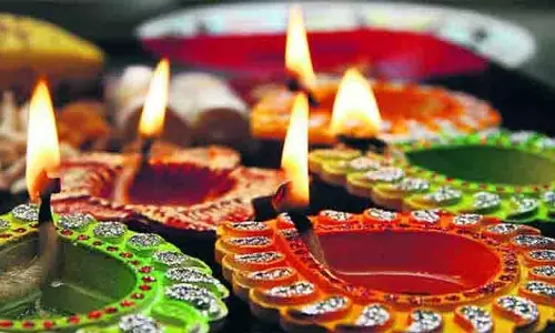 DAV College ने सांस्कृतिक उत्साह के साथ हरित दिवाली को बढ़ावा दिया DAV College ने सांस्कृतिक उत्साह के साथ हरित दिवाली को बढ़ावा दिया