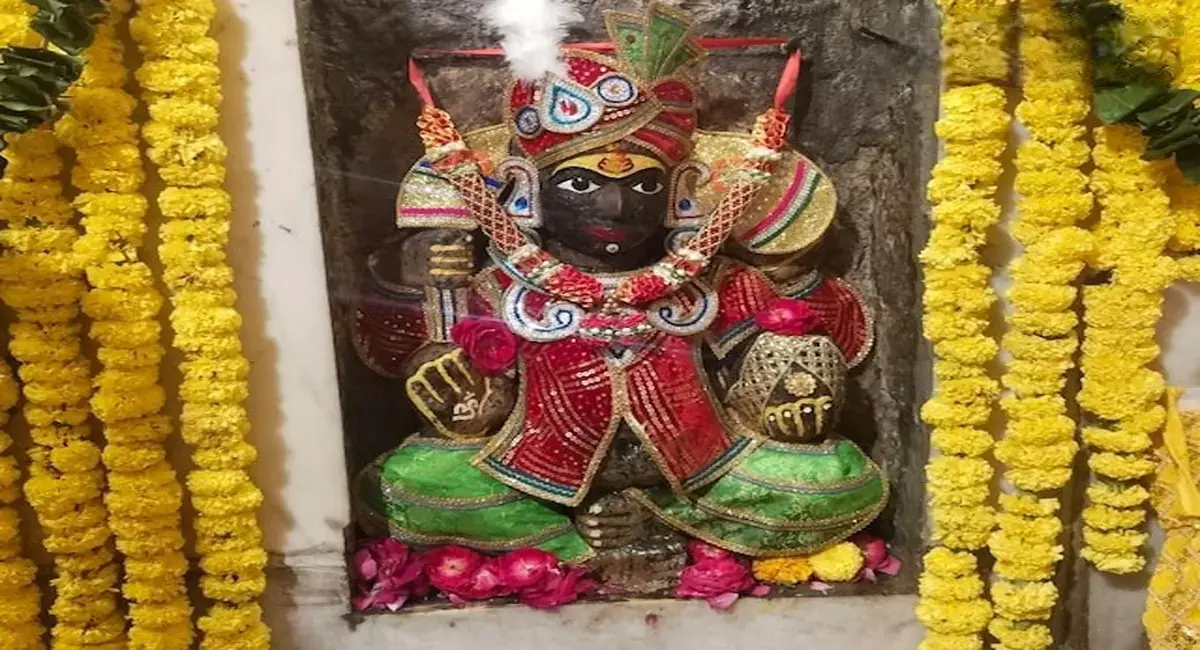 Kuner Devta का अद्भुत मंदिर, यहां लगाएं घी-इत्र और पाएं अपार धन