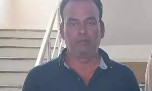 युवा नेता ने देशी कट्टे से दहशत फैलाई, दुर्ग पुलिस ने किया अरेस्ट युवा नेता ने देशी कट्टे से दहशत फैलाई, दुर्ग पुलिस ने किया अरेस्ट