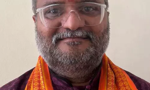 शिवसेना लोकल चुनाव लड़ेगी: Gangadhar Kulkarni शिवसेना लोकल चुनाव लड़ेगी: Gangadhar Kulkarni