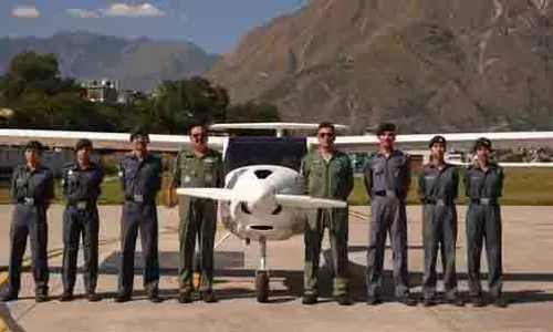 भुंतर हवाई अड्डे के हैंगर को चालू करने के लिए शिक्षा विभाग से AAI के साथ समझौते पर हस्ताक्षर करने का आग्रह