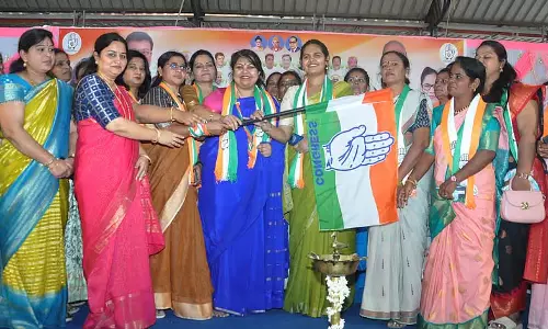जी.पी., टी.पी. चुनावों के लिए कड़ी मेहनत करें: Soumya Reddy जी.पी., टी.पी. चुनावों के लिए कड़ी मेहनत करें: Soumya Reddy