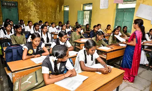 Yadgir : 11 स्कूलों को कर्नाटक पब्लिक स्कूल में अपग्रेड किया गया