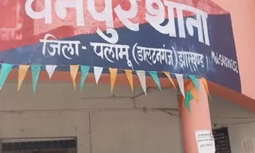 युवक की दिनदहाड़े हत्या, आरोपी फरार, पेंटिंग का काम करता था युवक की दिनदहाड़े हत्या, आरोपी फरार, पेंटिंग का काम करता था