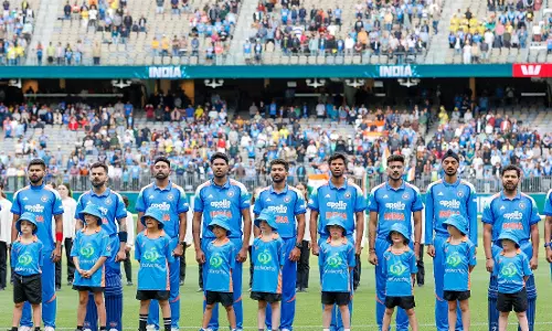 1st ODI : हारने के बाद गिल ने कहा, मैच को लंबा खींचने में संतुष्टि 1st ODI : हारने के बाद गिल ने कहा, मैच को लंबा खींचने में संतुष्टि