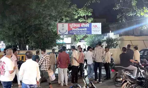Mandsaur: मामूली टक्कर पर युवक की पिटाई, एएसआई निलंबित