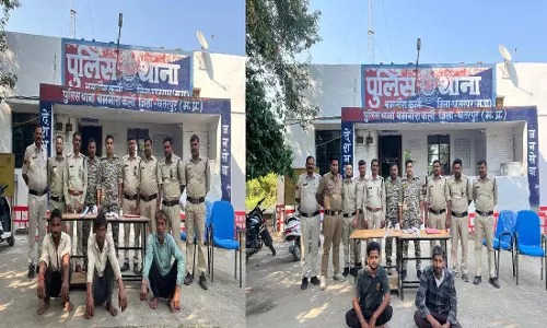 BREAKING: दो पक्षों के झगड़े में हुई हत्या, पुलिस ने 5 आरोपियों को किया गिरफ्तार BREAKING: दो पक्षों के झगड़े में हुई हत्या, पुलिस ने 5 आरोपियों को किया गिरफ्तार