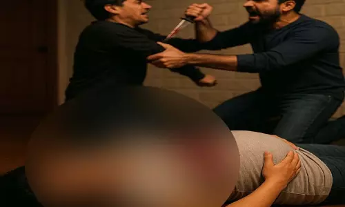 Pregnant महिला की हत्या: पति ने हमलावर को उतारा मौत के घाट Pregnant महिला की हत्या: पति ने हमलावर को उतारा मौत के घाट