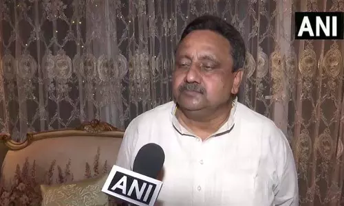 Delhi: प्रवीण खंडेलवाल का कांग्रेस पर राम मंदिर विवाद पर तीखा हमला Delhi: प्रवीण खंडेलवाल का कांग्रेस पर राम मंदिर विवाद पर तीखा हमला